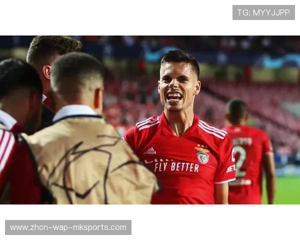 科隆迎拜仁小将查韦斯，租借交易为保级注入中场新活力